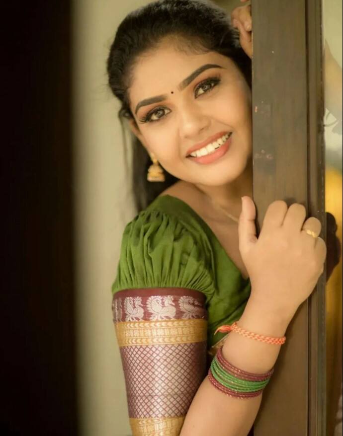 வந்து என்னை ஏத்துக்கடி நீ கண்டபடிக் கண்டபடிக்