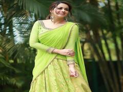 Actress Bhavana: சிாித்தாய் இசை அறிந்தேன் நடந்தாய் திசை அறிந்தேன்.. நடிகை பாவனாவின் லேட்டஸ்ட் க்ளிக்ஸ் !