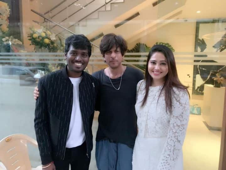 Shah Rukh Khan Drops A Hint At Working With Director Atlee, Fans Speculate Film In The Making