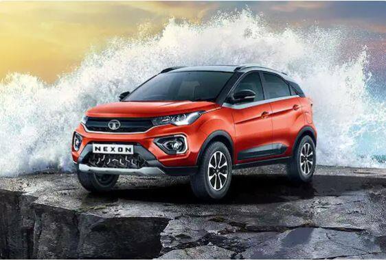 Tata Nexon: Tata Nexon ਇੱਕ ਵਾਰ ਫਿਰ ਭਾਰਤ ਵਿੱਚ ਸਭ ਤੋਂ ਵੱਧ ਵਿਕਣ ਵਾਲੀ SUV ਬਣ ਗਈ ਹੈ। ਪਿਛਲੇ ਮਹੀਨੇ, ਦੇਸ਼ ਵਿੱਚ ਨੇਕਸੋਨ ਦੀਆਂ 14,315 ਯੂਨਿਟਾਂ ਵੇਚੀਆਂ ਗਈਆਂ, ਜਿਸ ਵਿੱਚ 65 ਫੀਸਦੀ ਦੀ ਸਾਲਾਨਾ ਵਾਧਾ ਦਰਜ ਕੀਤਾ ਗਿਆ। ਇਸ ਸੂਚੀ 'ਚ ਚੌਥੇ ਨੰਬਰ 'ਤੇ ਹੈ।