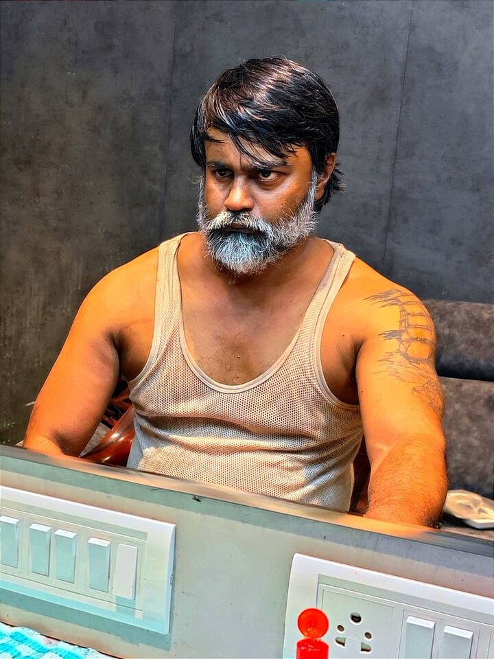 கற்பனைக்கு எட்டா படங்களை இயக்கும் செல்வ ராகவன்