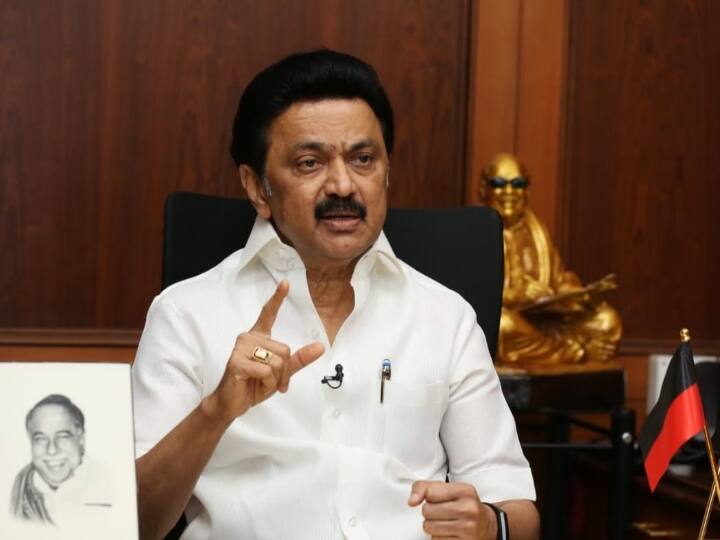 Tamil Nadu Chief Minister Mukha Stalin has written a letter to Prime Minister Narendra Modi asking him not to take admission in undergraduate courses at Central Universities இளநிலை படிப்புக்கு நுழைவுத் தேர்வு என்பது பிற்போக்குத்தனமானது: பிரதமருக்கு முக ஸ்டாலின் கடிதம்