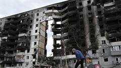 Explainer: एक रात में 27 बार दहला खारकीव, होस्टोमेल से 400 लोग लापता, बूचा में नरसंहार, 42वें दिन कहां खड़ी है रूस-यूक्रेन की जंग