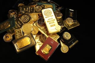 Gold Price Today: આજે પણ સોના અને ચાંદીના ભાવમાં ઘટાડો, જાણો 10 ગ્રામ સોનાનો ભાવ આજે કેટલો છે?
