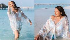 ਬਿਕਨੀ ਪਹਿਨ ਕੇ ਮਾਲਦੀਵ ਦੇ ਸਮੁੰਦਰ 'ਚ ਉੱਤਰੀ ਸੋਨਾਕਸ਼ੀ ਸਿਨ੍ਹਾ, ਸੋਸ਼ਲ ਮੀਡੀਆ 'ਤੇ ਵਾਇਰਲ ਹੋਈਆਂ ਇਹ ਤਸਵੀਰਾਂ