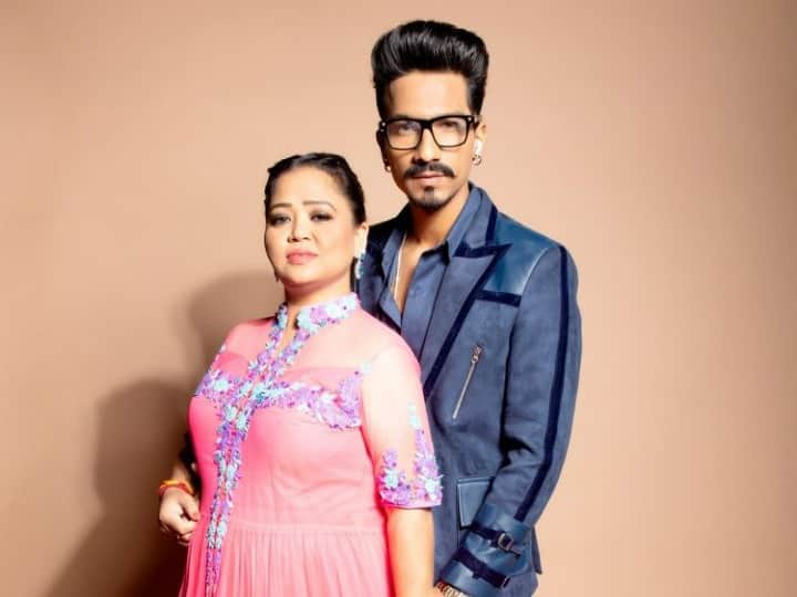 भारती सिंह के पति हर्ष लिम्बाचिया इस एक्ट्रेस के साथ करना चाहते हैं एक्स्ट्रा मैरिटल अफेयर, खुद किया खुलासा bharti singh husband haarsh limbachiyaa want to do extra marital affair with bollywood actress sonakshi sinha भारती सिंह के पति हर्ष लिम्बाचिया इस एक्ट्रेस के साथ करना चाहते हैं एक्स्ट्रा मैरिटल अफेयर, खुद किया खुलासा