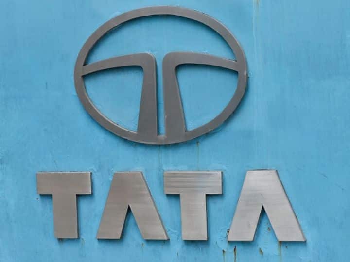 Tata Motors Launches New Concept Electric SUV Curvv; Likely To Hit Market in 2024 Tata Motors Launches New Concept Electric SUV Curvv; Likely To Hit Market in 2024