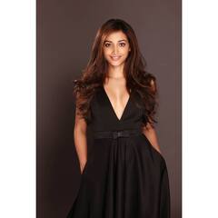 KGF Chapter 2 की श्रीनिधि शेट्टी को करीब से जानें, पहली ही फिल्म से खुली किस्मत, सुपरस्टार यश के साथ खूब जम रही जोड़ी