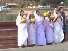 वृन्दावन में विधवाओं की हालत पर राज्यसभा में जताई गई चिंता, स्थिति में सुधार के लिए सरकार से मांग