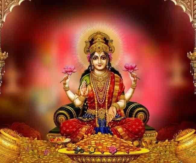 હાલ ચૈત્રી નવરાત્રી ચાલી રહી છે. ચૈત્ર નવરાત્રીના પાંચમા દિવસને લક્ષ્મી પંચમી કહે છે. આ દિવસે કેટલાક સરળ ઉપાયથી આપ ભૌતિક સંપદા પ્રાપ્ત કરી શકો છો.