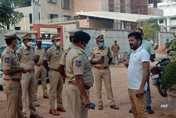Telangana Congress Leaders House Arrested: ముందుజాగ్రత్త కింద కాంగ్రెస్ నేతల హౌస్ అరెస్ట్| ABP Desam