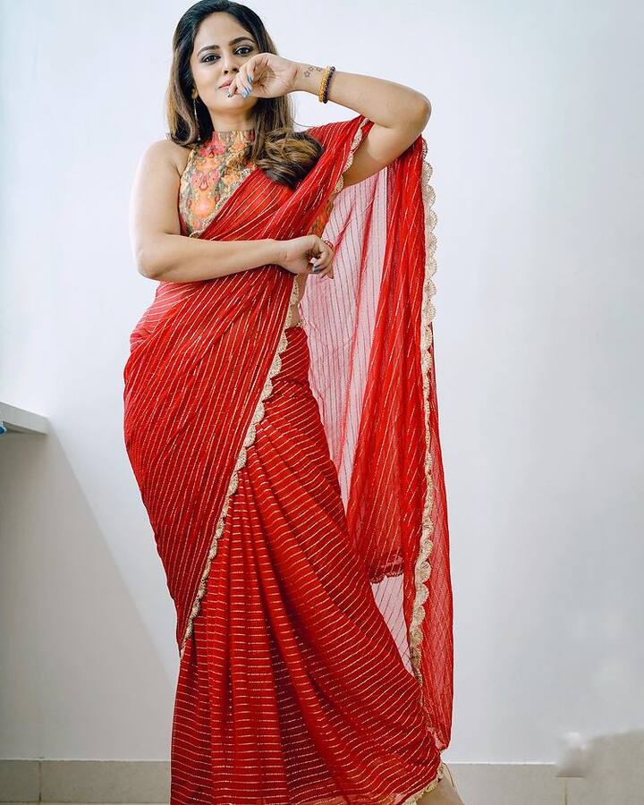 கையோடும் காலோடும் பூசேன்டி என ஆஞ்சி !
