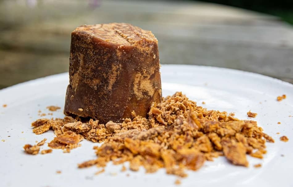 Jaggery Remedies: Do these jaggery remedies on thursday check in details Jaggery Remedies: ગુરુવારે કરો ગોળનો આ ચમત્કારી ઉપાય, મનગમતી ઈચ્છા પૂરી થવાનું મળશે વરદાન