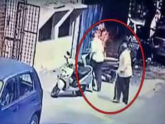 Bangalore Crime : బెంగళూరులో అమానవీయ ఘటన, కొడుకుపై పెట్రోల్ పోసి నిప్పుపెట్టిన తండ్రి