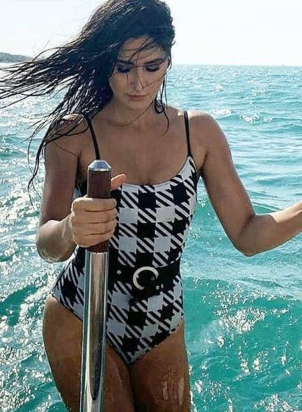 Katrina Kaif floating figure in black monocle, see the killer issue of the actress