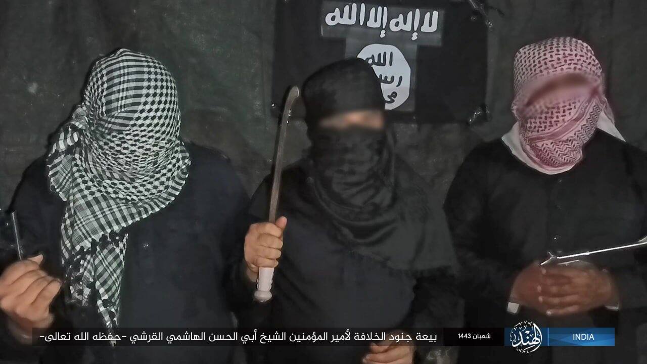 गोरखपुर हमले के आरोपी के ISIS कनेक्शन की जांच, आतंकी संगठन ने किया था भारत में स्लीपर सेल का दावा