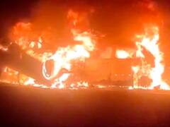 Jhalawar: झालावाड़ में दो कारों की टक्कर के बाद लगी आग में 4 लोगों की जिंदा जलकर मौत, तीन बाल-बाल बचे