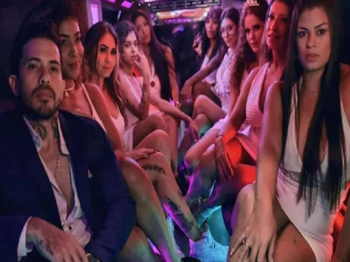 Brazilian Model who married  9 wives now sad to divorce 1 and  wishes for 2 more marriage soon 9 மனைவி.. 1 விவாகரத்து.. இன்னும் 2 பெண்ணுக்கு வெயிட்டிங்.. மாடலின் விநோத திருமணங்கள்..