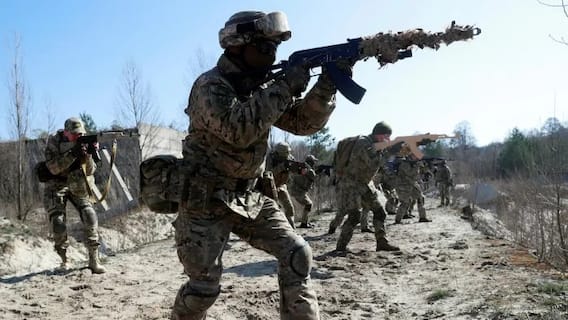 Ukraine War: पूर्वी यूक्रेन के रेलवे स्टेशन पर रूस ने दागे रॉकेट, कम से कम 30 लोगों की मौत, 100 से ज्यादा घायल Ukraine War: पूर्वी यूक्रेन के रेलवे स्टेशन पर रूस ने दागे रॉकेट, कम से कम 30 लोगों की मौत, 100 से ज्यादा घायल