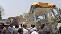 SP विधायक के पेट्रोल पंप पर चला बुलडोजर, Yogi के खिलाफ किया था आपत्तिजनक भाषा का इस्तेमाल