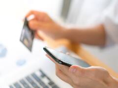 गलत बैंक अकाउंट में आपसे पैसे हो गए हैं ट्रांसफर तो न हो परेशान, इस तरह आसानी से वापस मिल जाएगी पूरी रकम