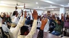 વિધાનસભાની ચૂંટણી પહેલા ભાજપના કયા દિગ્ગજ કોળી નેતાએ સમાજની બેઠક બોલાવતાં રાજકારણ ગરમાયું?