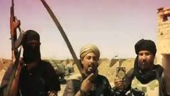 Gorakhnath Temple Attack: ISIS वाली तस्वीर ने खोला Ahmad Murtaza का राज, दोनों के पास एक ही हथियार !