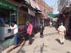 Karauli News: करौली में कर्फ्यू में दो घंटे की ढील के बाद आमजन को मिली राहत, इंटरनेट सेवा अभी भी बंद