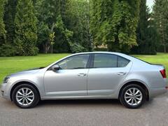 सस्ते में खरीदनी है पुरानी सेडान कार? तुरंत देखें ये 6 ऑप्शन्स