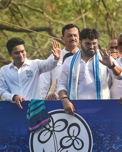 By-Elections 2022 Campaign: আচ্ছে দিনে পেট্রোল ১১৫, ডিজেল ১০০ টাকা, বাবুলের সমর্থনে রোড শোয়ে বিজেপি-কে কটাক্ষ অভিষেকের