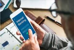 Digital Banking: ভুল ব্যাঙ্ক অ্যাকাউন্টে ট্রান্সফার করেছেন টাকা ? এই সহজ উপায় জানলেই ফেরত পাবেন