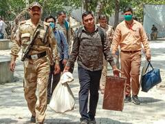 UP MLC Election 2022: यूपी में कल होगा एमएलसी का चुनाव, पोलिंग पार्टियां हुई रवाना, तैयारियां पूरी