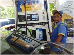 कोलकाता का ये पेट्रोल पंप चलाती हैं महिलाएं, बताया महंगाई की मार को लेकर क्या कहते हैं लोग