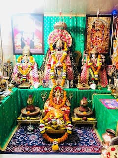 Chaitra Navratri 2022: दुर्गा अष्टमी पर होगी मां महागौरी की पूजा, जानिए क्यों किया जाता है इस दिन कन्या पूजन