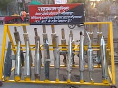 Rajasthan News: विस्फोटक आवाज वाले साइलेंसर लगाकर गाड़ी चलाने वालों के लिए बुरी खबर, भीलवाड़ा पुलिस ने यूं सिखाया सबक