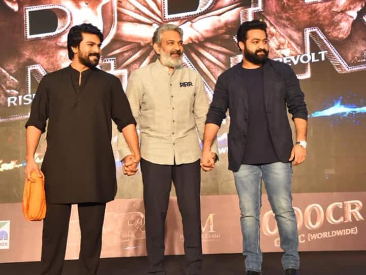 RRR movie crossed 1000 crore  Success party in mumbai RRR : ரூ.1000 கோடி வசூல் படைத்து ஆர்ஆர்ஆர் சாதனை.. அமீர்கானுடன் கொண்டாடிய படக்குழு...!