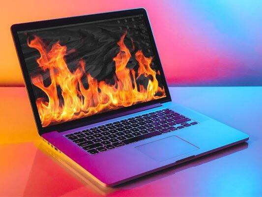 you can fix laptop overheating problem with this easy tips Tips: કામ કરતી વખતે વારંવાર ગરમ થઇ જાય છે લેપટૉપ, તો આ રીતે કરો પ્રૉબ્લમ સૉલ્વ