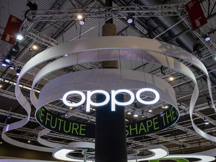 Oppo Explains What Goes Behind Making Industry-First Fiberglass Leather Design Of F21 Pro Ahead Of Launch | Exclusive Oppo Explains What Goes Behind Making Industry-First Fiberglass Leather Design Of F21 Pro Ahead Of Launch | Exclusive