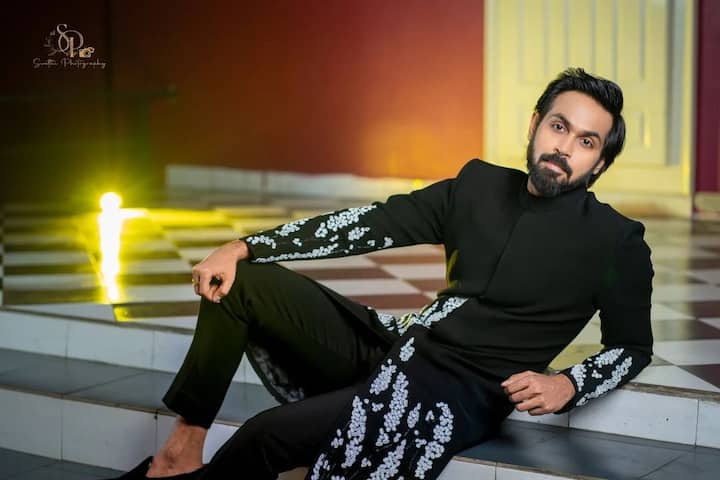 మానస్ నాగులపల్లి ఫొటోస్ (Image Credit: Maanas Nagulapalli/Instagram)