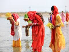Chaitra Navratri 2022: Devotees Queue Up In Temples To Offer Prayers To Maa Durga On Ashtami — IN PICS