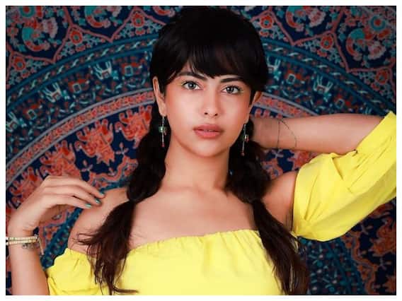 Avika Gor: క్యూట్ లుక్ లో అవికా - వైరల్ అవుతోన్న ఫొటోలు Avika Gor: క్యూట్ లుక్ లో అవికా - వైరల్ అవుతోన్న ఫొటోలు