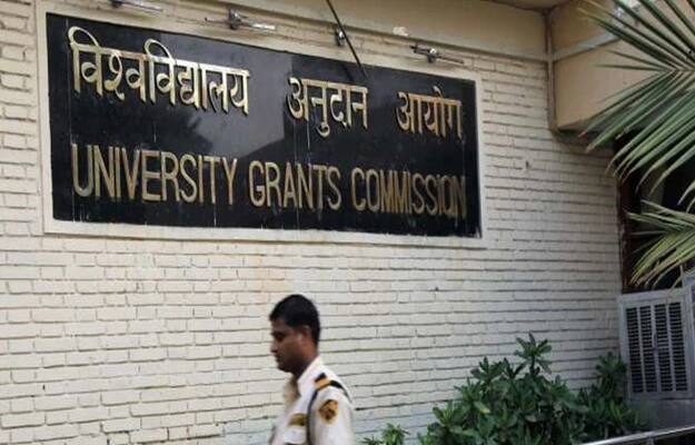 UGC, AICTE Issue Advisory Warning Students Against Pursuing Higher Education In Pakistan Say Will Not Be Eligible To Work In India Indian Students Pursuing Higher Education In Pakistan Will Not Be Eligible For Employment In India: Advisory