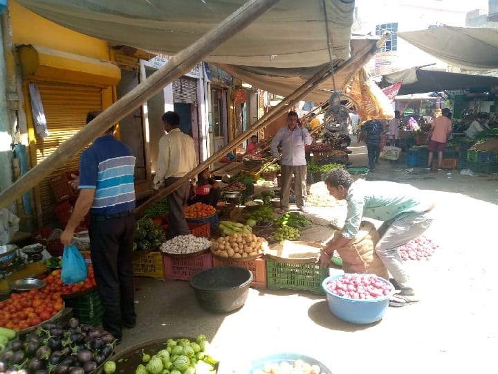 Rajasthan inflation spoiled the budget of the household, jump in the prices of fruits and vegetables in alwar ann Rajasthan में बढ़ती महंगाई ने बिगाड़ा रसोई का बजट, आसमान पर हैं सब्जियों के भाव 