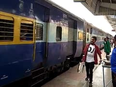 Seven Hills Express Train: అర్ధరాత్రి దోపిడీ దొంగల బీభత్సం - సిగ్నల్ కట్ చేసి సెవెన్ హిల్స్ ఎక్స్‎ప్రెస్ రైల్లో చోరీ