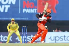 CSK VS SRH : অভিষেকের দাপুটে ব্যাটিং, চেন্নাইকে হেলায় হারাল হায়দরাবাদ