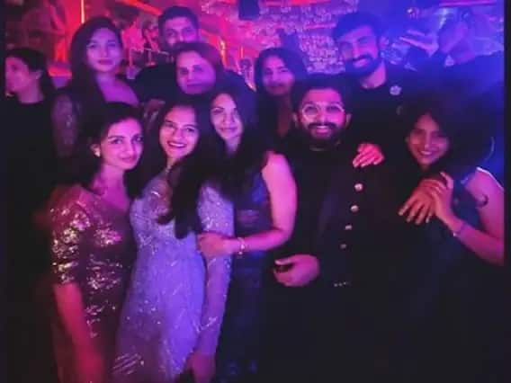 Fantastic birthday party for Allu Arjun, wife Sneha also seen in the photo