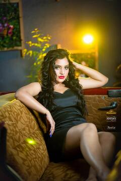 Rajeshwari Kharat Birthday : साधीभोळी 'शालू' ते हॉट ग्लॅमरस राजेश्वरी, चाहत्यांना घायाळ करणाऱ्या अभिनेत्रीचा भन्नाट प्रवास