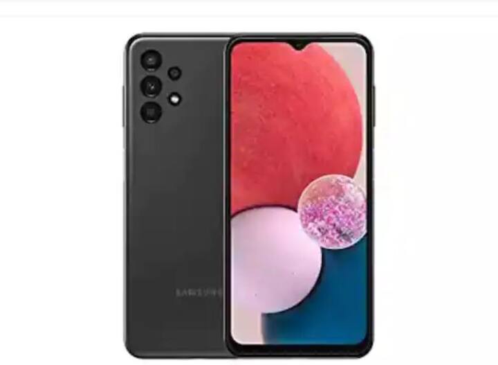 Redmi 10, Infinix Note 11S, Realme C25Y ও Samsung Galaxy M12-এর সঙ্গে কড়া টক্কর হবে এই ফোনের। ক্যামেরা সেটআপে একটি 8-মেগাপিক্সেল আল্ট্রা-ওয়াইড শ্যুটার, 2-মেগাপিক্সেল ডেপথ সেন্সর ও একটি 2-মেগাপিক্সেল ম্যাক্রো শ্যুটার রয়েছে। তাছাড়া, পিছনের ক্যামেরা সেটআপ 30fps ফ্রেম রেটে ফুল-এইচডি ভিডিও রেকর্ড করতে সক্ষম। এতে একটি LED ফ্ল্যাশের ব্যবস্থা রয়েছে।