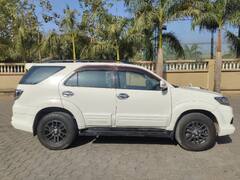 यहां सिर्फ 13.45 लाख रुपये से शुरू है टोयोटा फॉर्च्यूनर की कीमत, ये रही लिस्ट