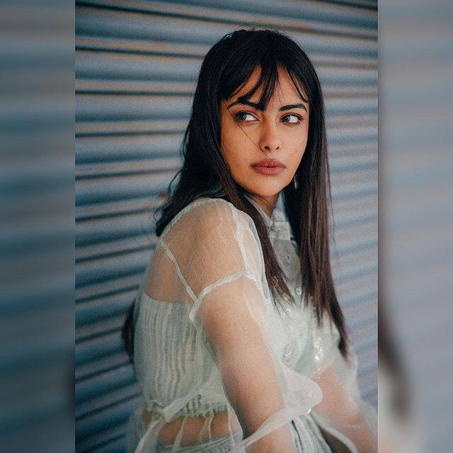 బుల్లితెరపై 'బాలిక వధు' సీరియల్ తో మంచి పాపులారిటీ సంపాదించుకుంది అవికా గోర్.(Photo Credit: Avika Gor Instagram)